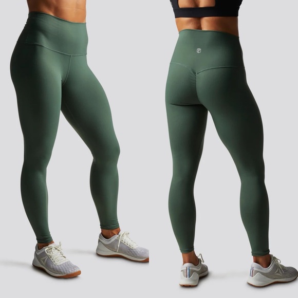 Born Primitive Pants - Born Primitive Green Lift Yourself Up 7/8 Scrunch Butt Legging sz M